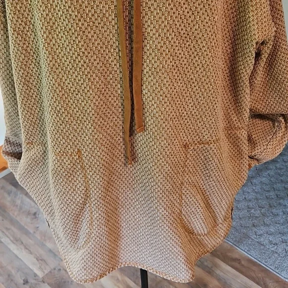 👚Doe & Rae Mustard and Cream Knit Sweater - Picture 3 of 8